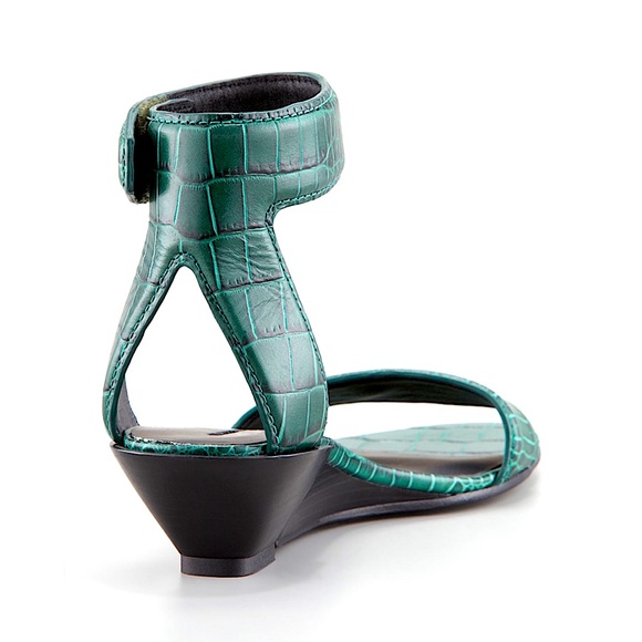 ALEXANDER WANG Vika Crocodile-Print Low-Wedge Sandal - Picture 2 of 4